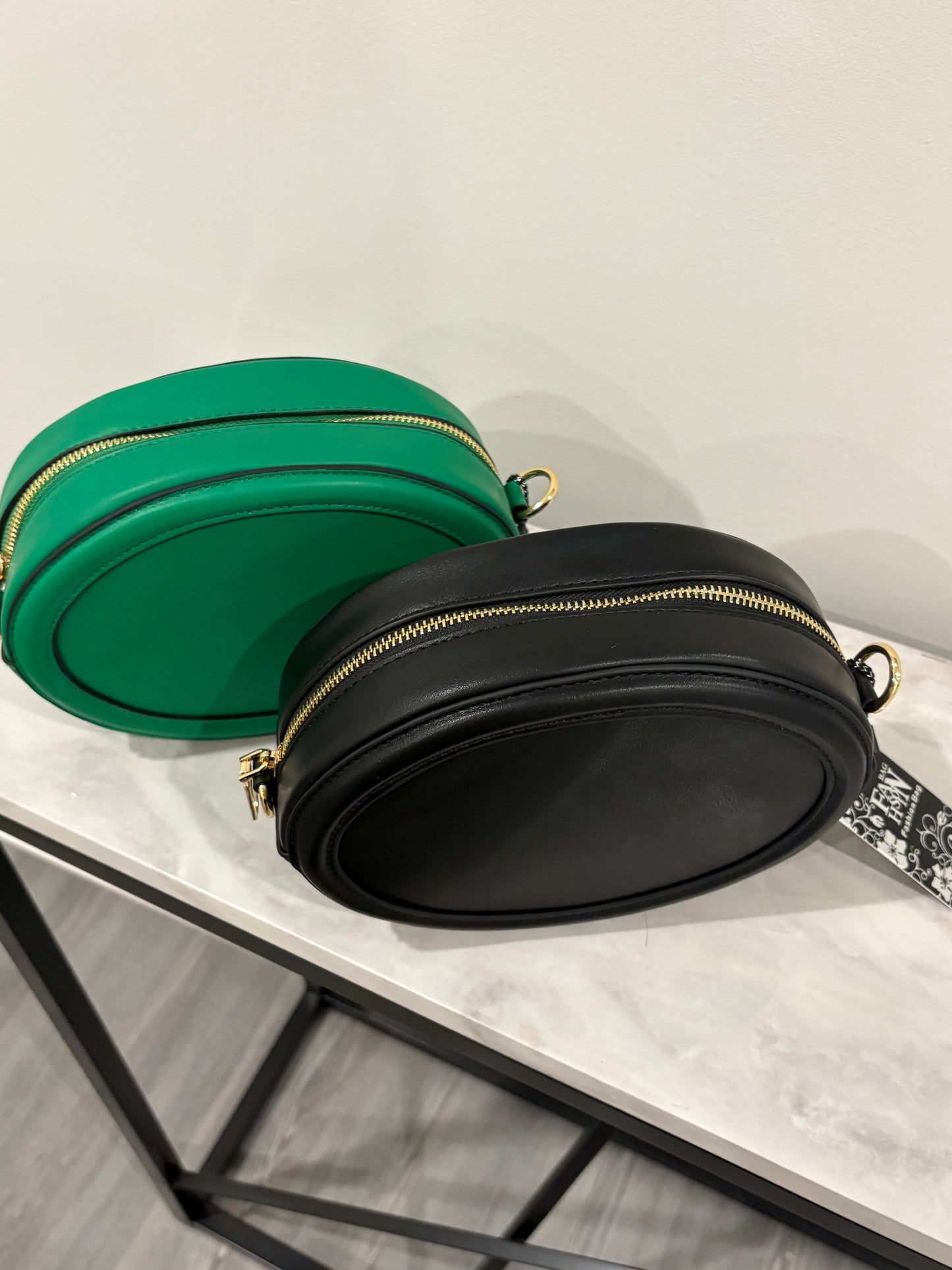 𝐑𝐨𝐮𝐧𝐝 𝐒𝐚𝐭𝐜𝐡𝐞𝐥 𝐂𝐫𝐨𝐬𝐬𝐛𝐨𝐝𝐲 𝐁𝐚𝐠